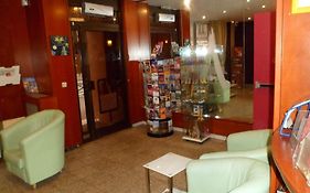 Hotel De Paris Opera